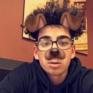 Meet your Posher, Christopher